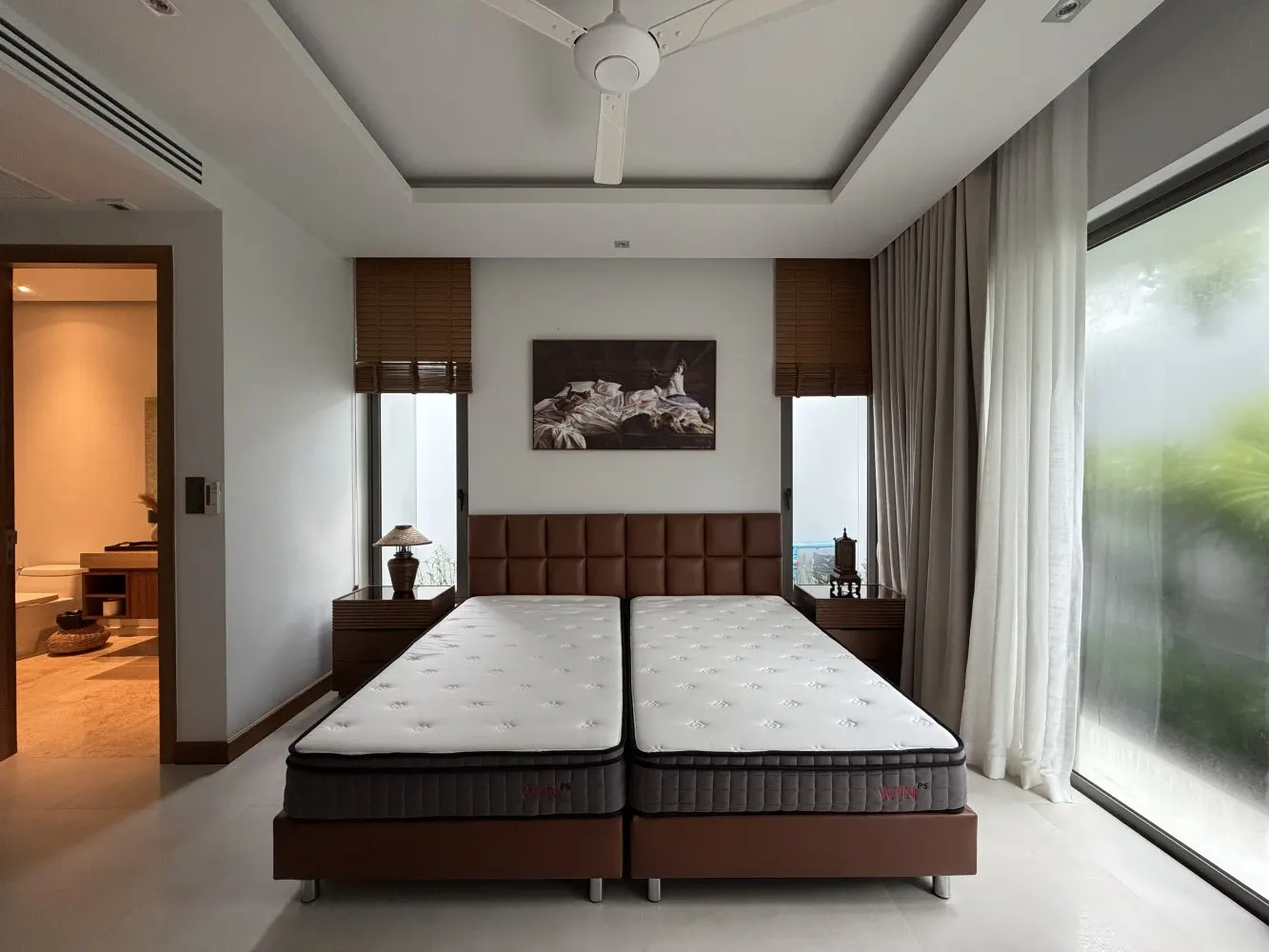 Property image - full photo 14