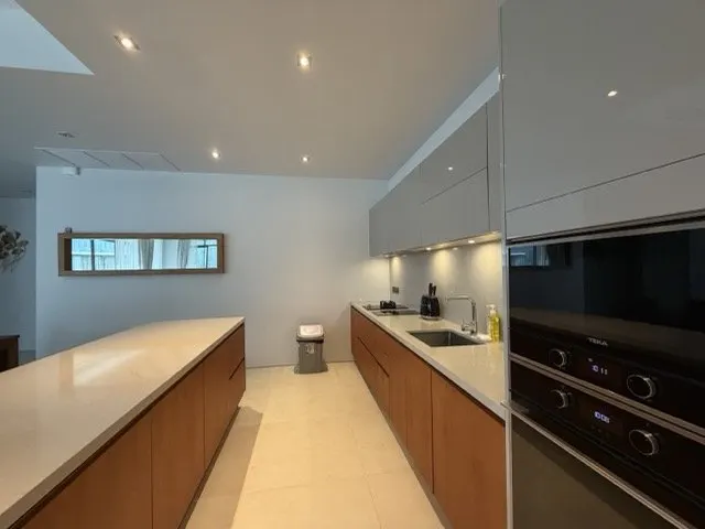 Property image - full photo 8