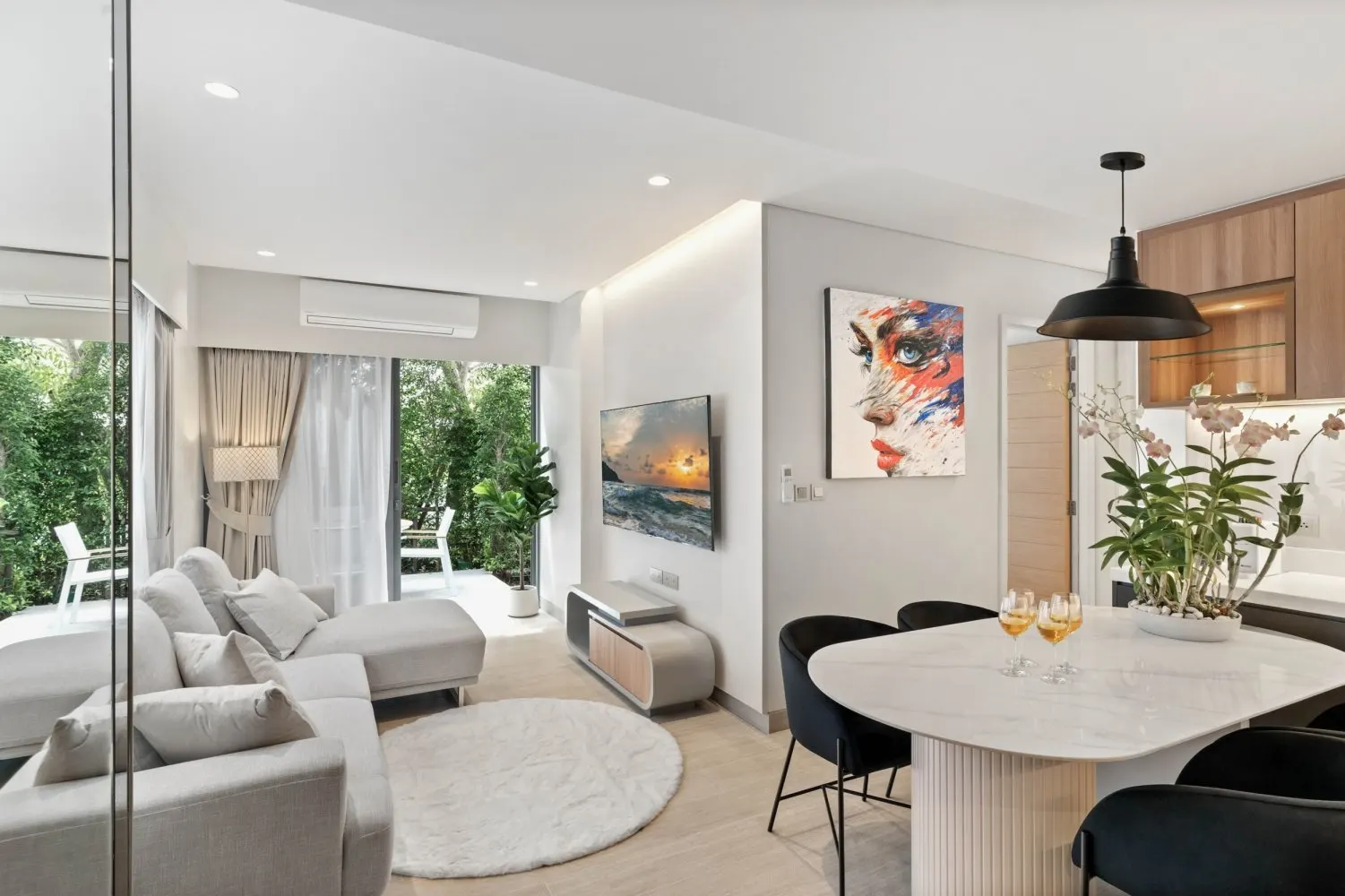 Property image - full photo 1