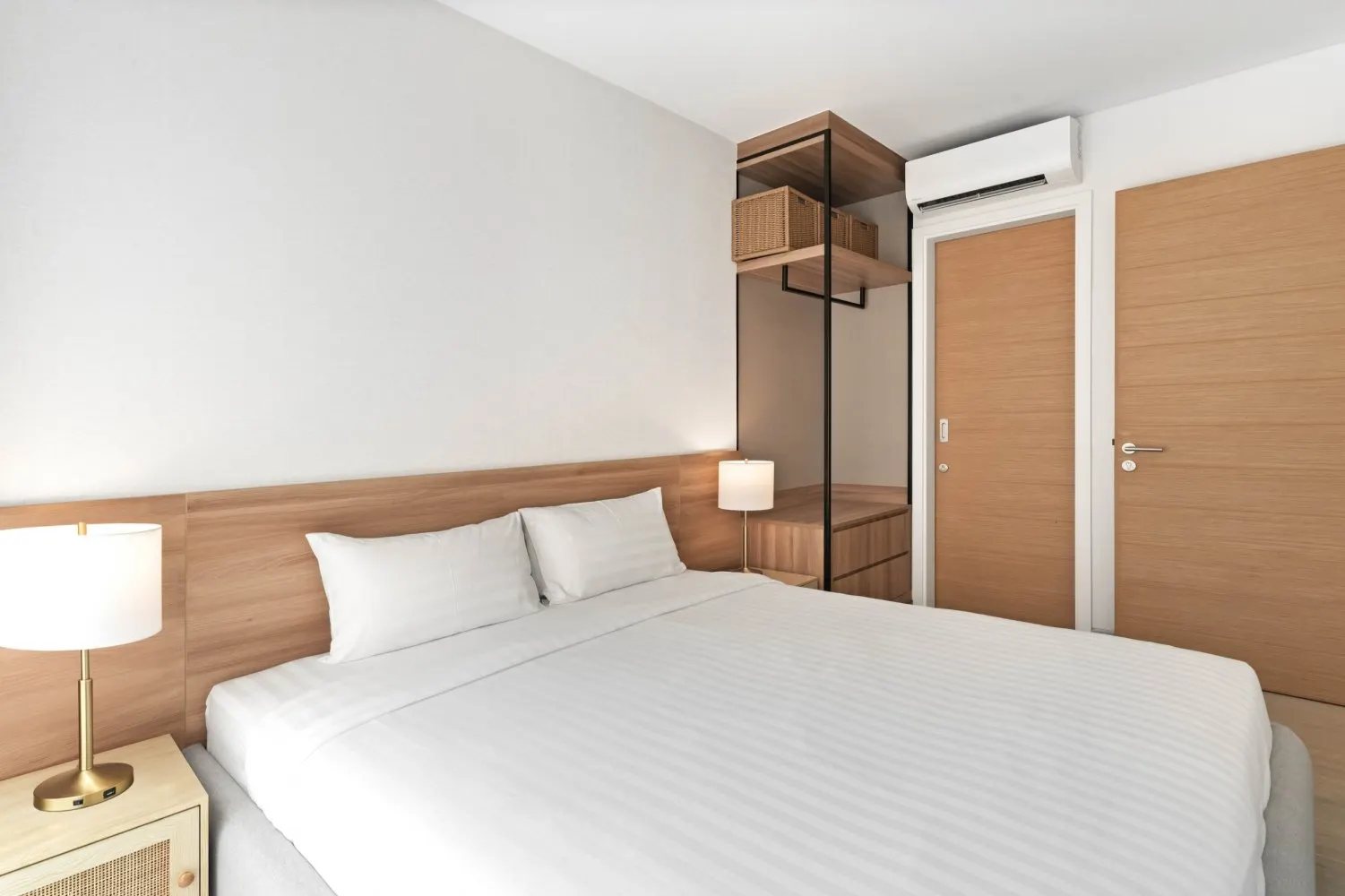 Property image - full photo 5