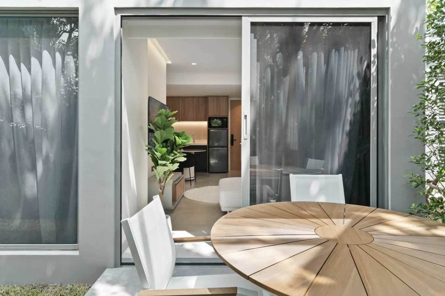 Property image - full photo 9
