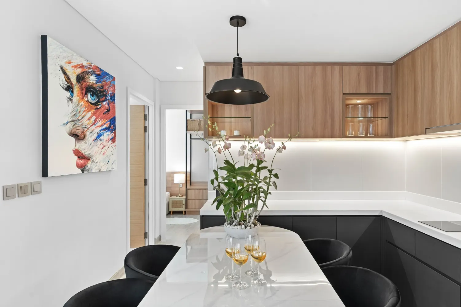 Property image - full photo 2