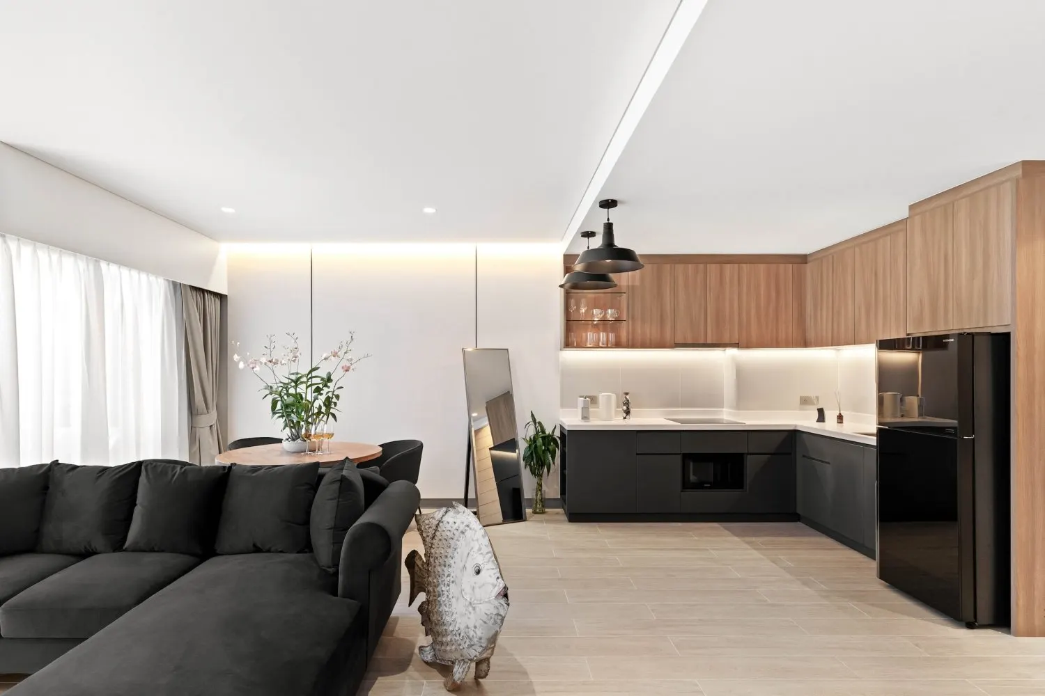 Property image - full photo 4