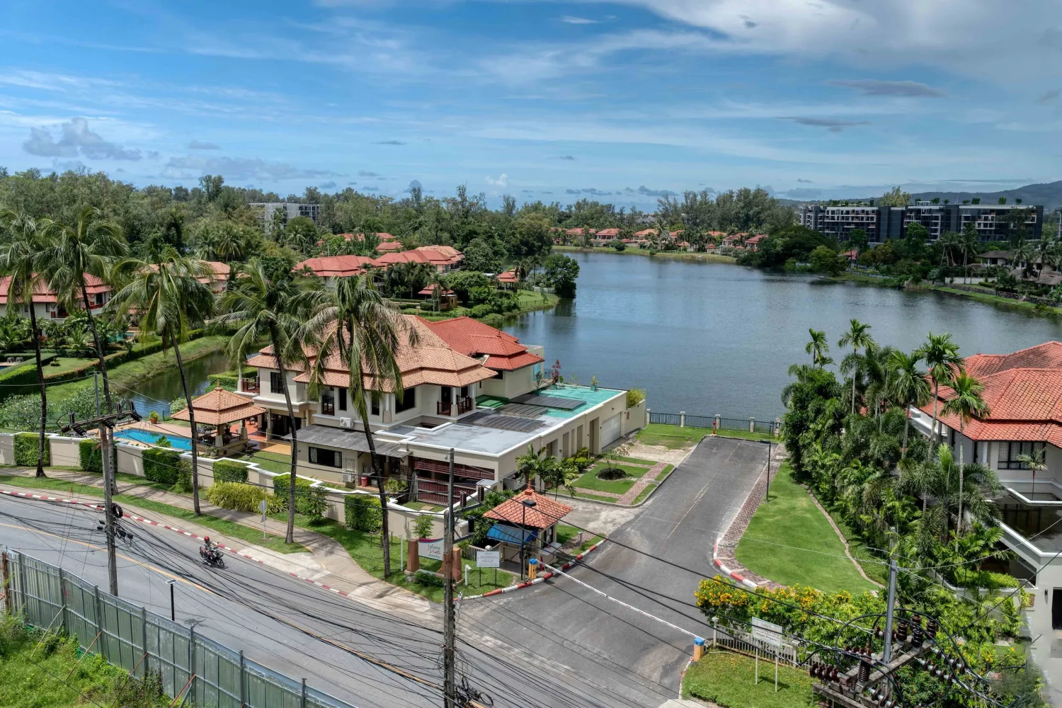 Property image - full photo 19