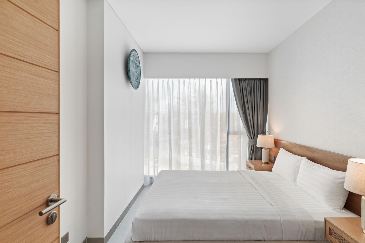 Property image - full photo 10