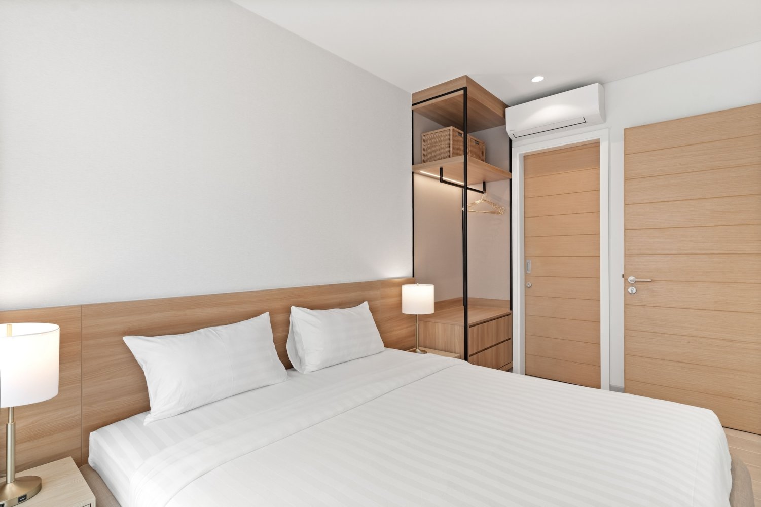 Property image - full photo 8