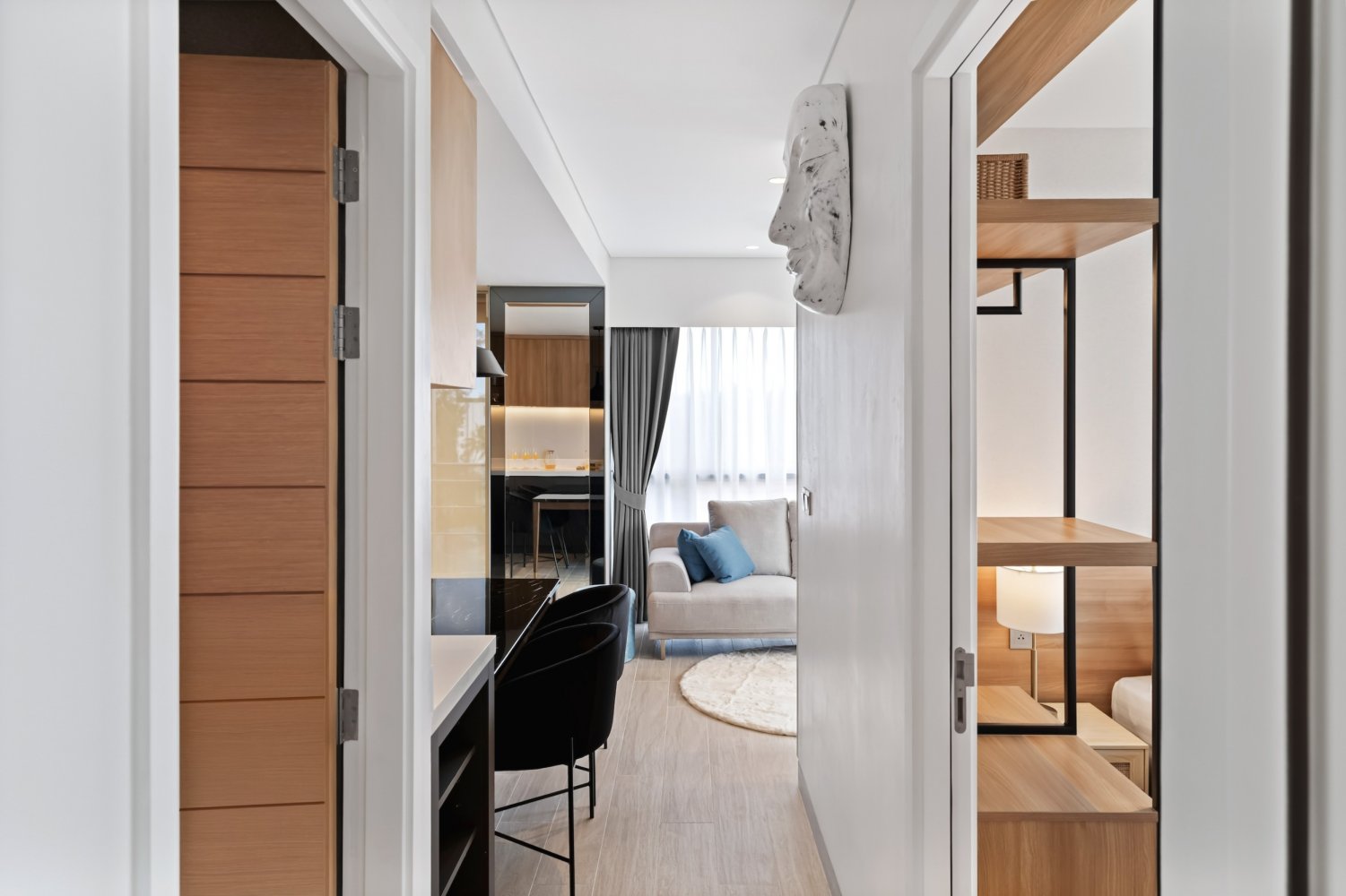 Property image - full photo 3