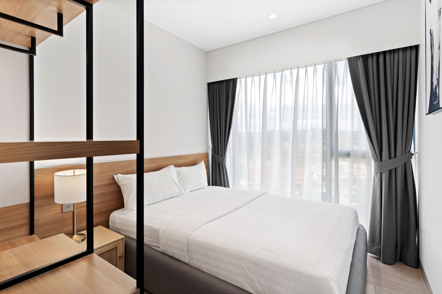 Property image - full photo 9