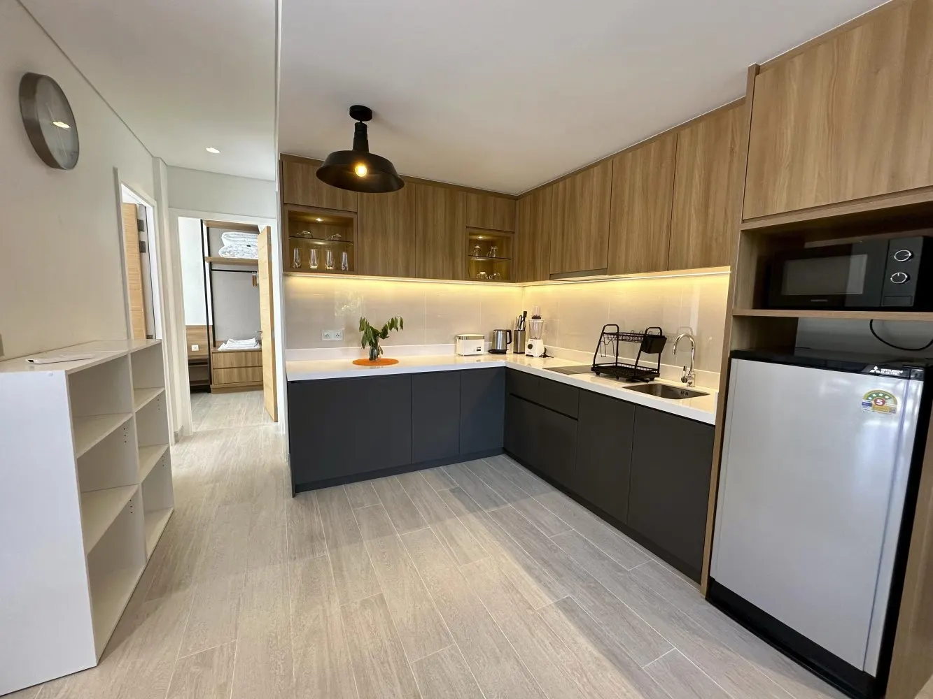 Property image - full photo 4