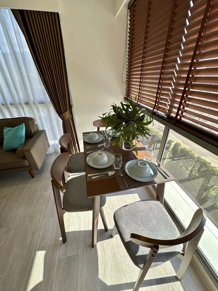 Property image - full photo 2