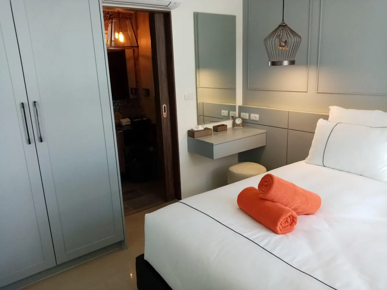 Property image - full photo 6