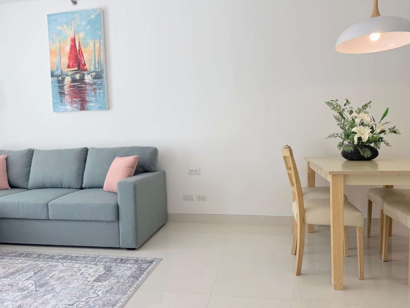 Property image - full photo 11