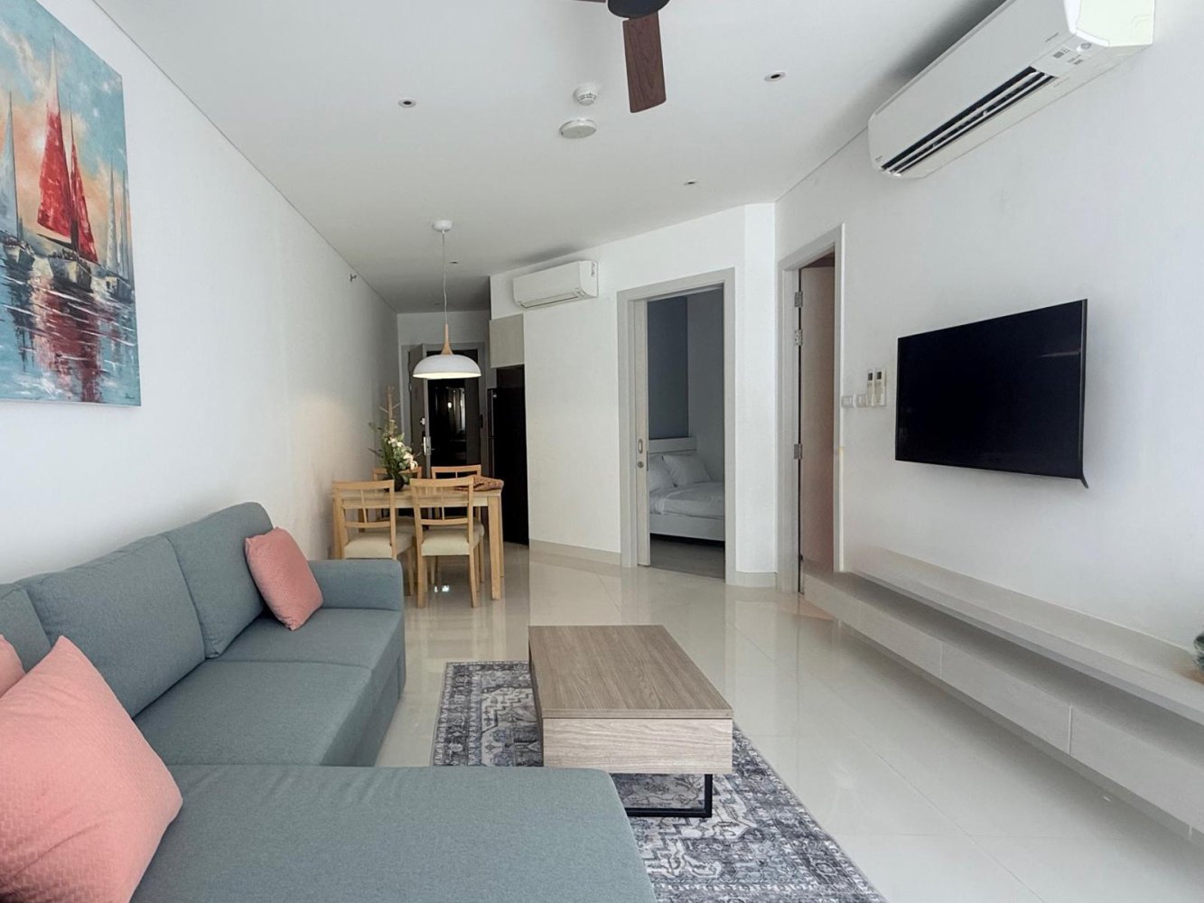 Property image - full photo 10