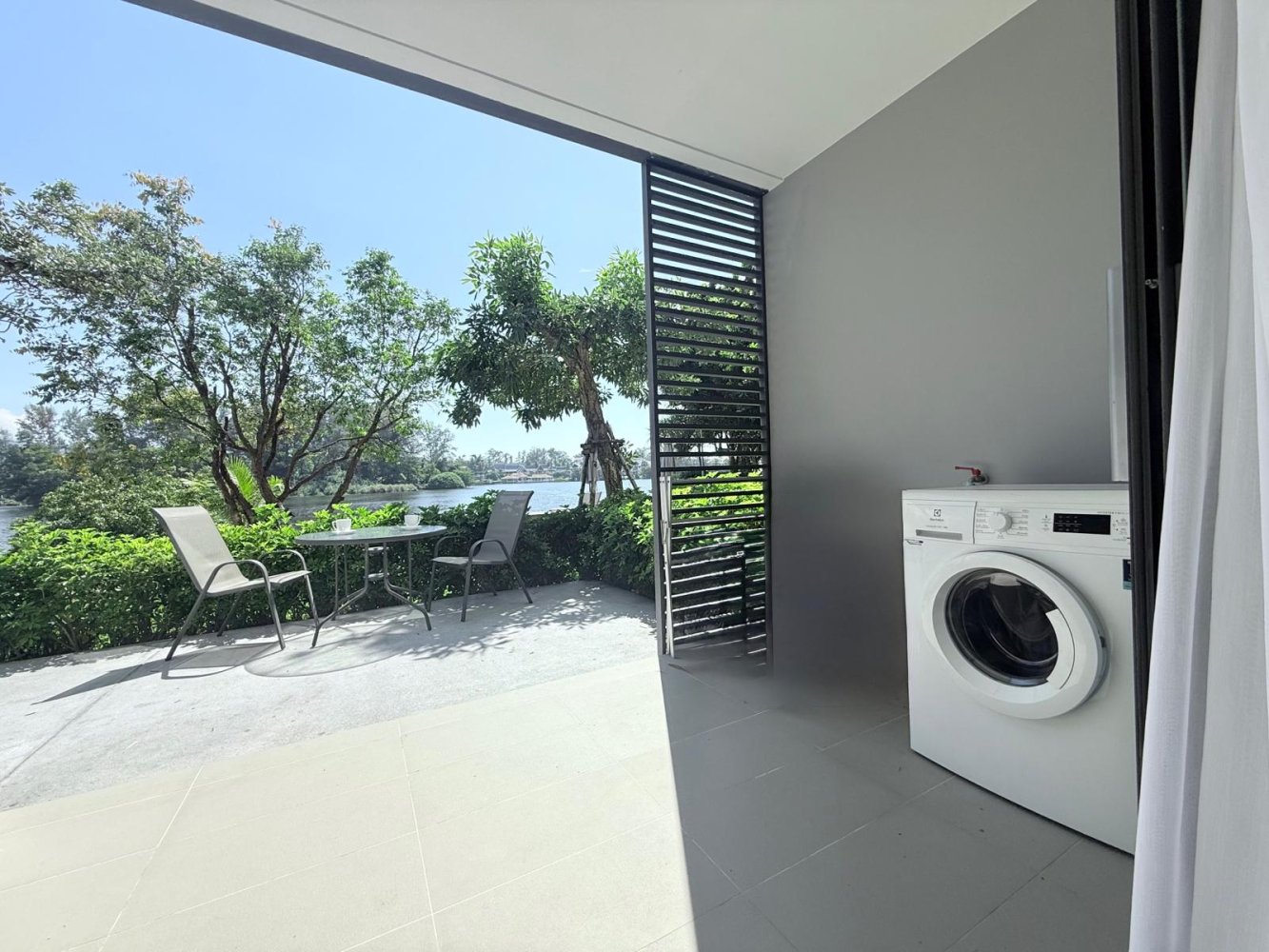Property image - full photo 25