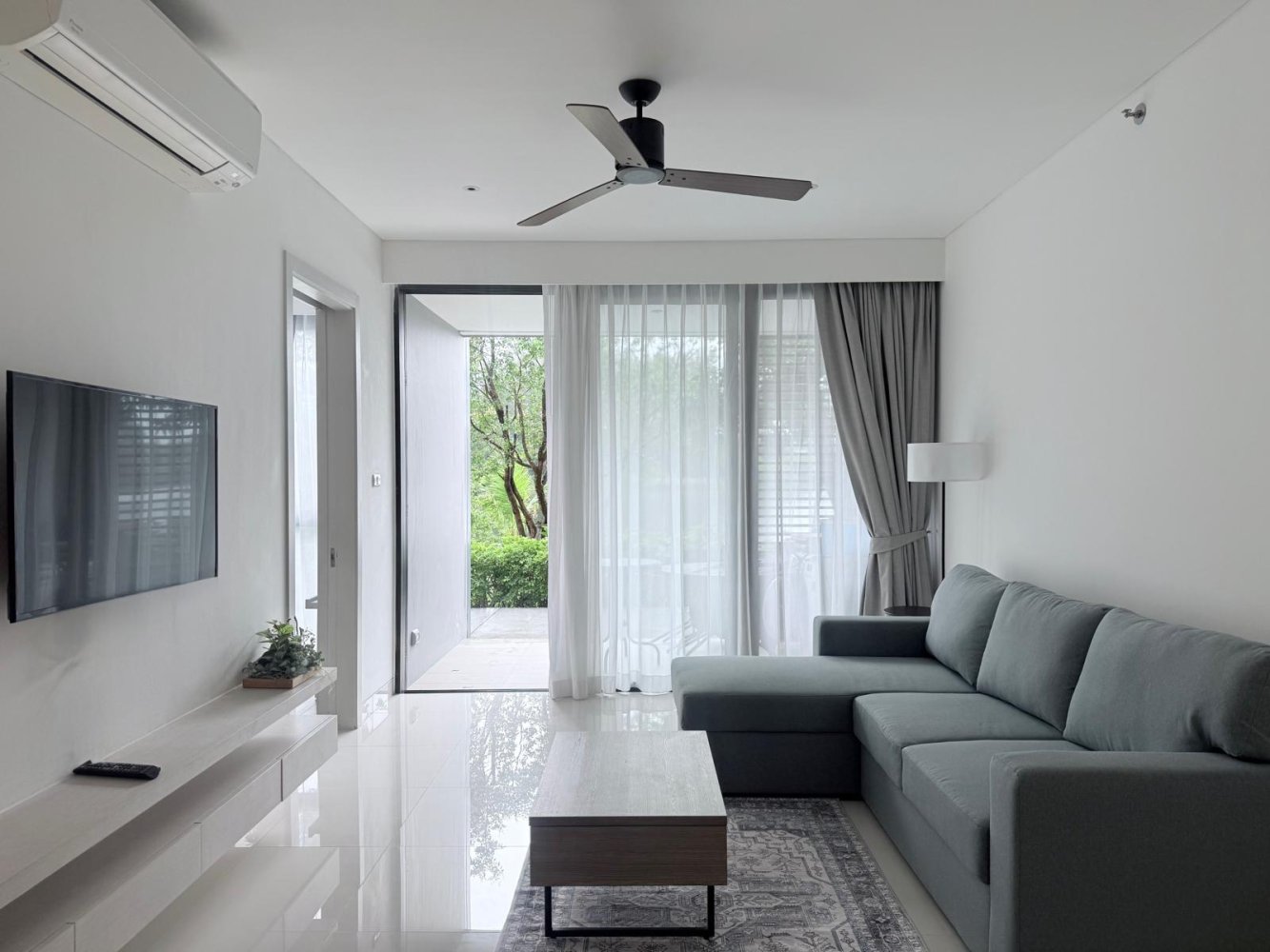 Property image - full photo 6