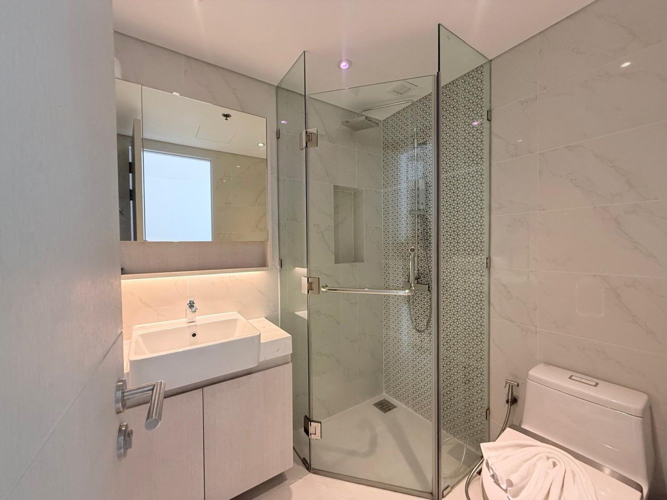 Property image - full photo 20