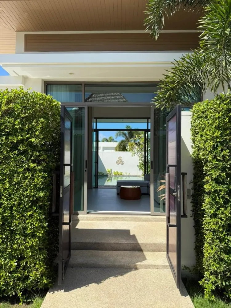 Property image - full photo 15