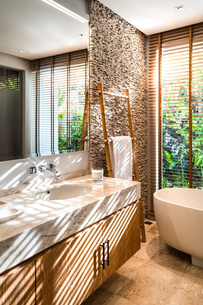 Property image - full photo 17