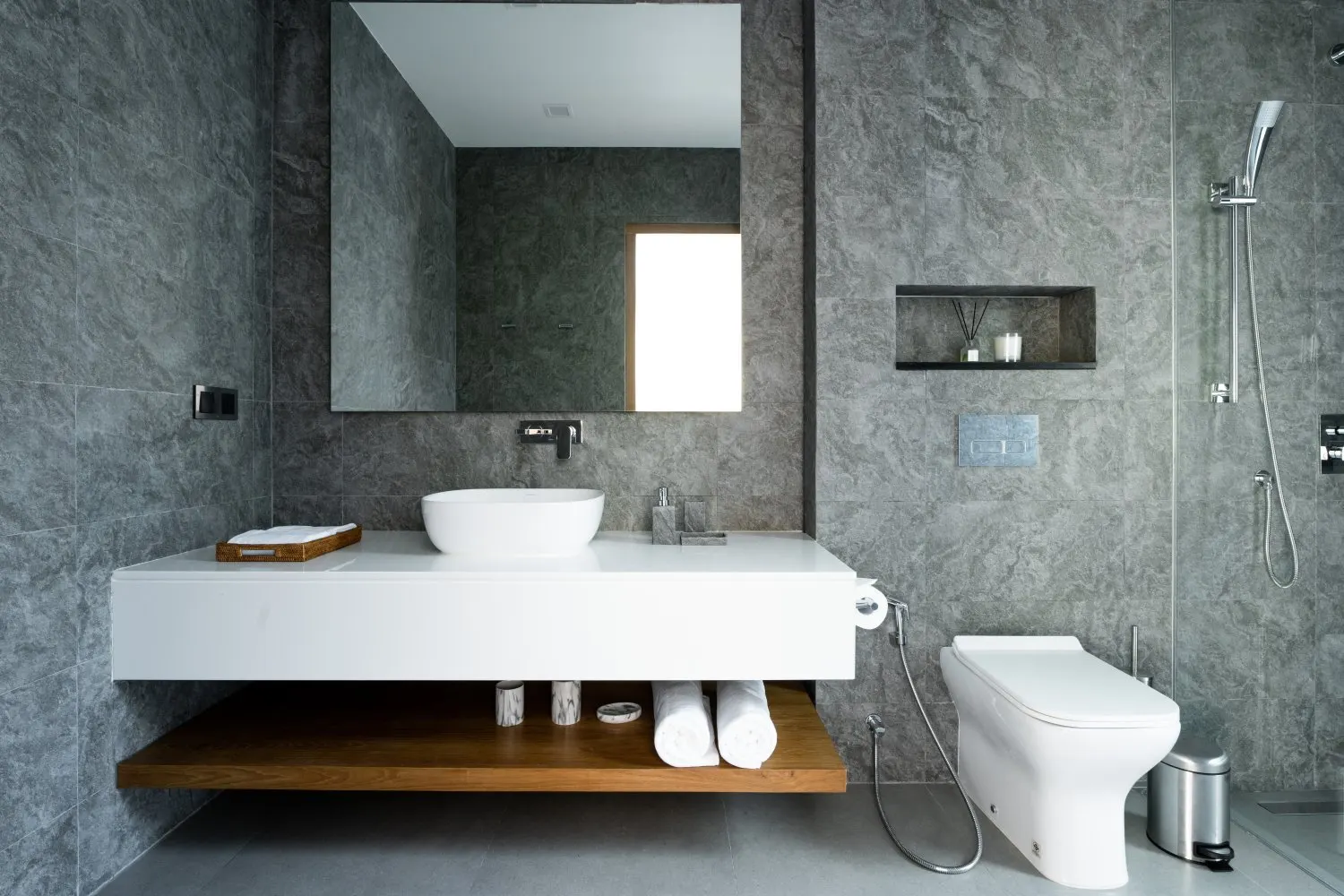 Property image - full photo 20