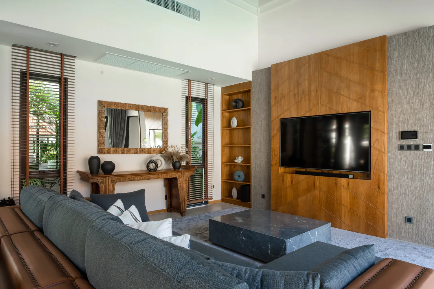 Property image - full photo 4