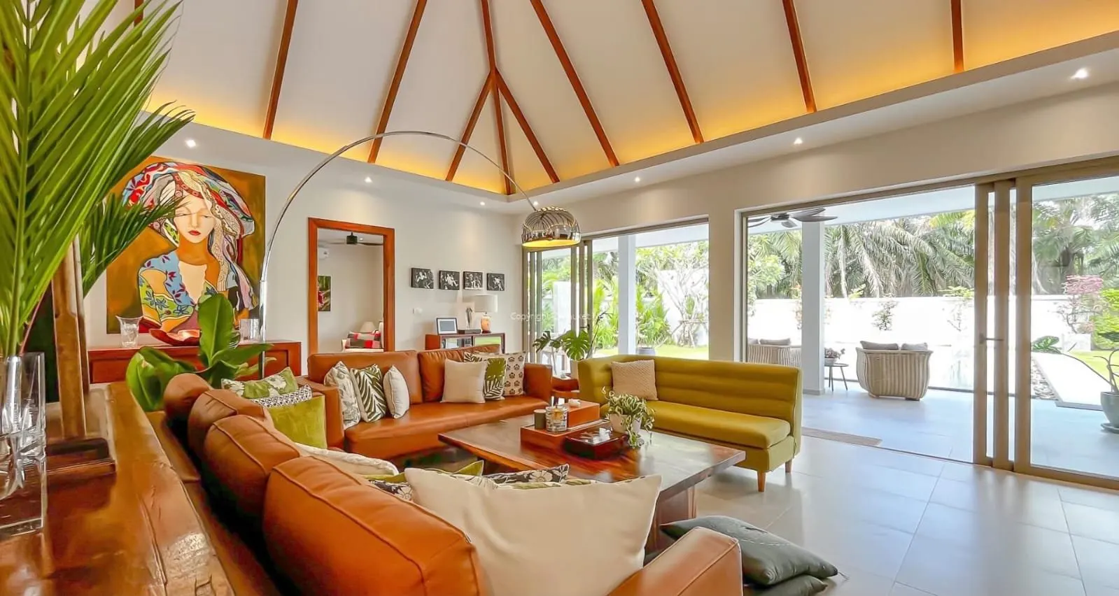 Property image - full photo 4