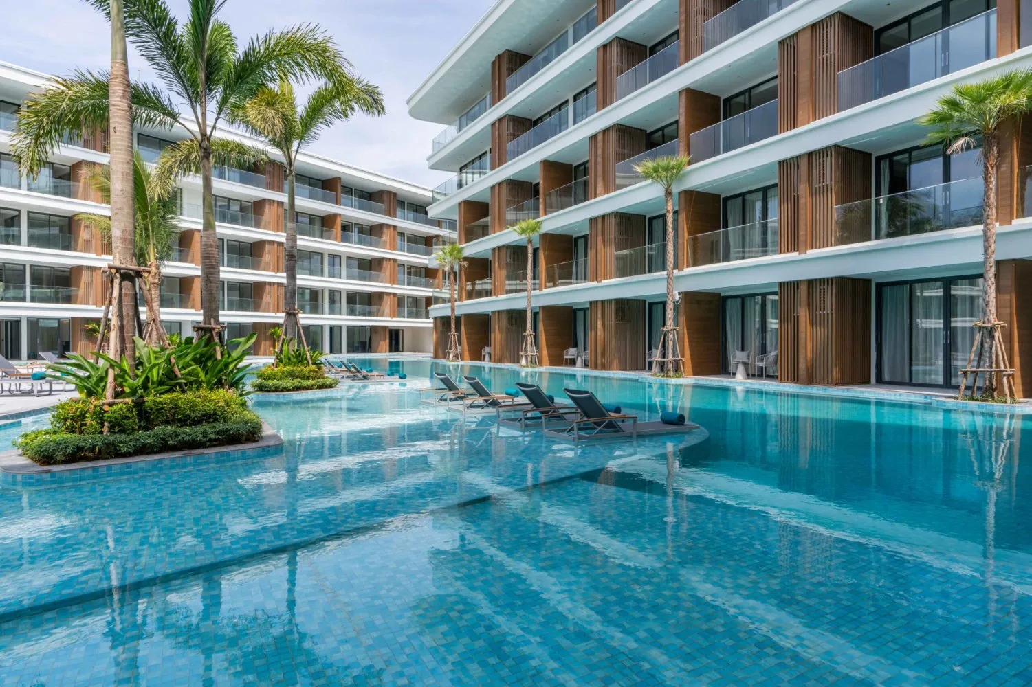 Property image - full photo 10