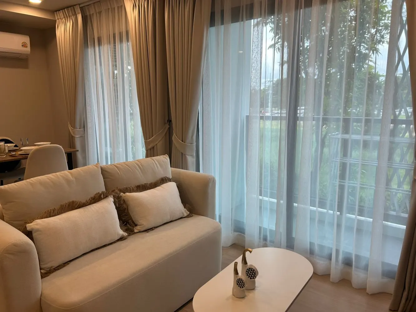 Property image - full photo 5