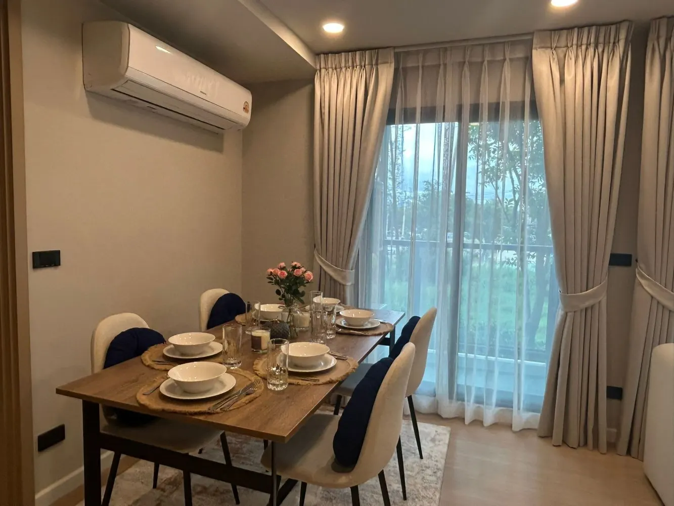 Property image - full photo 2