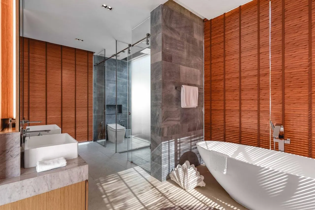 Property image - full photo 21