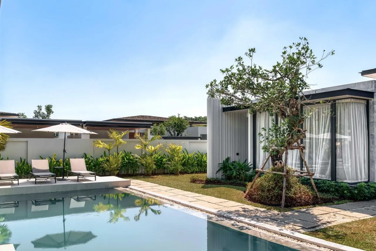 Property image - full photo 15