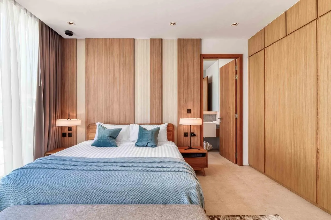 Property image - full photo 28