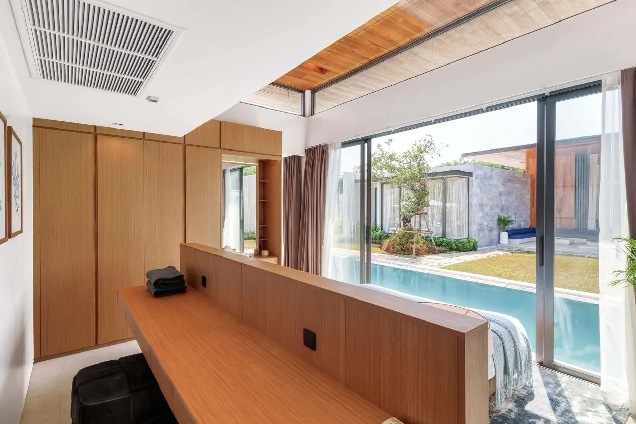 Property image - full photo 17