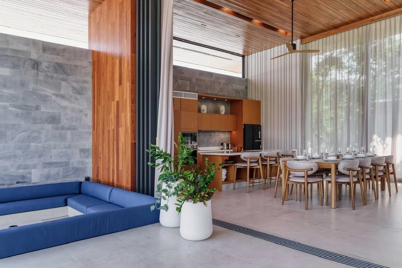 Property image - full photo 13