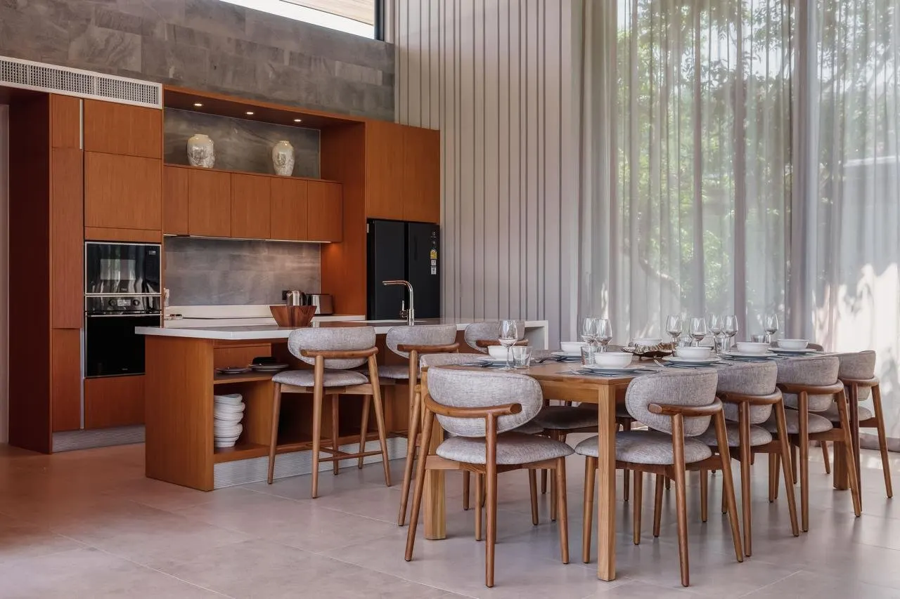 Property image - full photo 5
