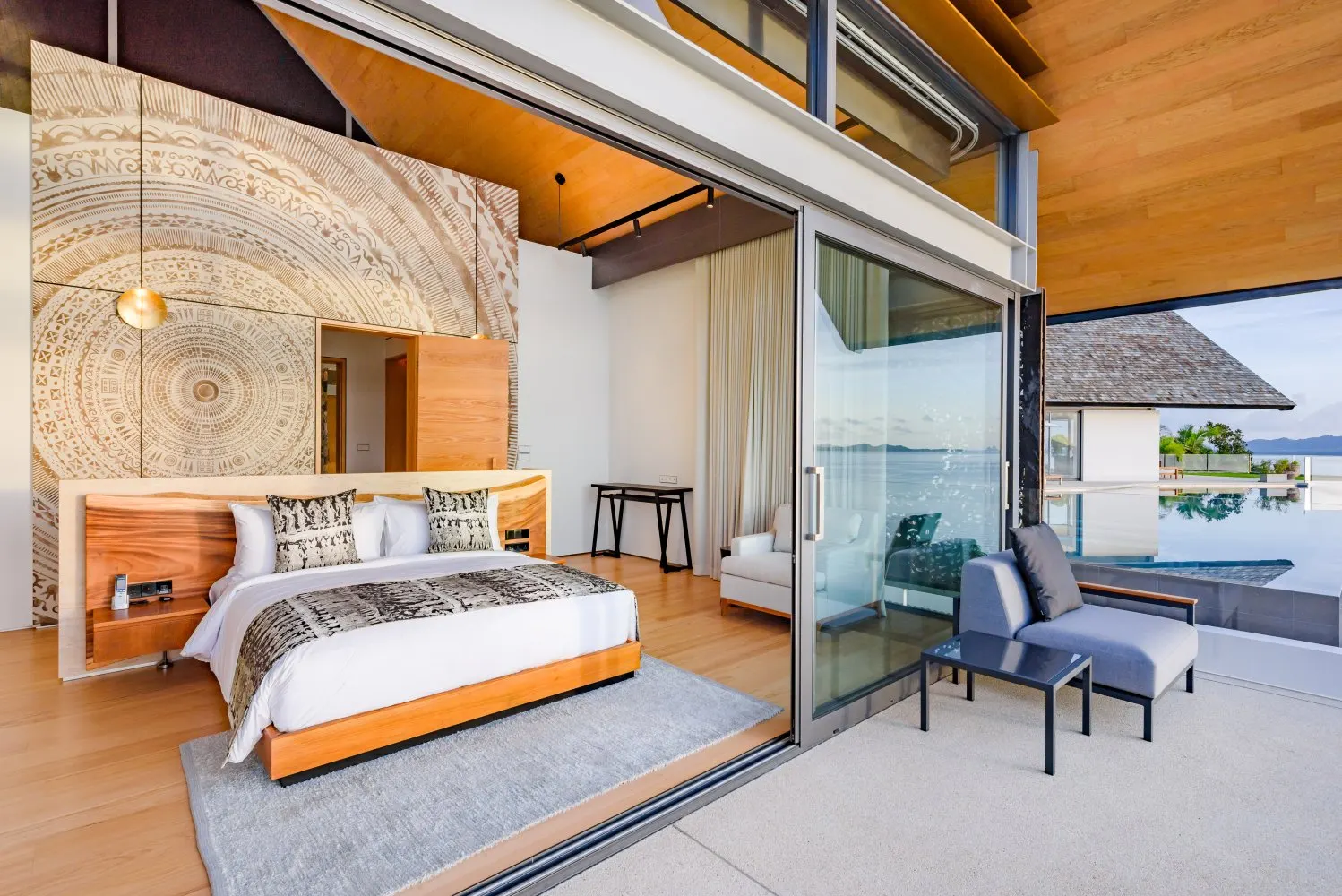 Property image - full photo 12