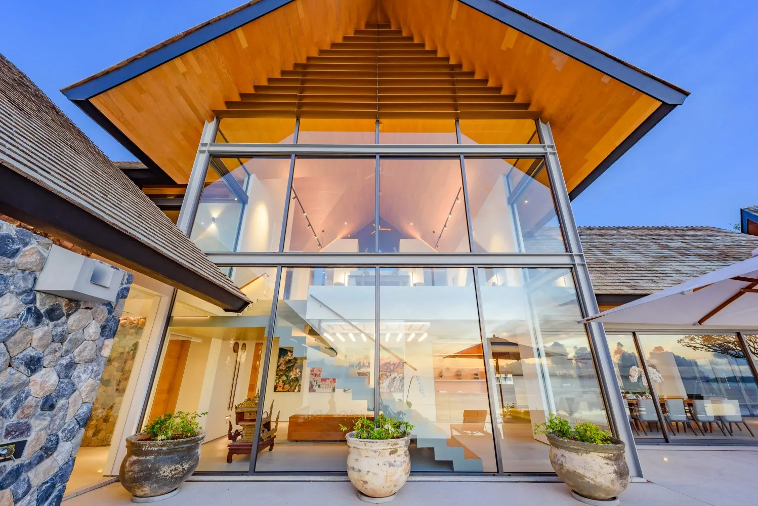 Property image - full photo 8