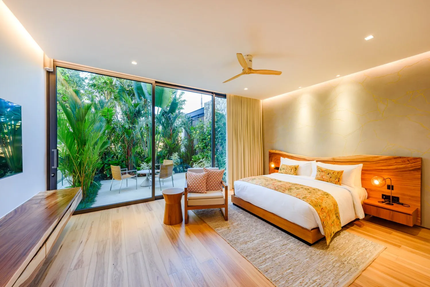 Property image - full photo 21