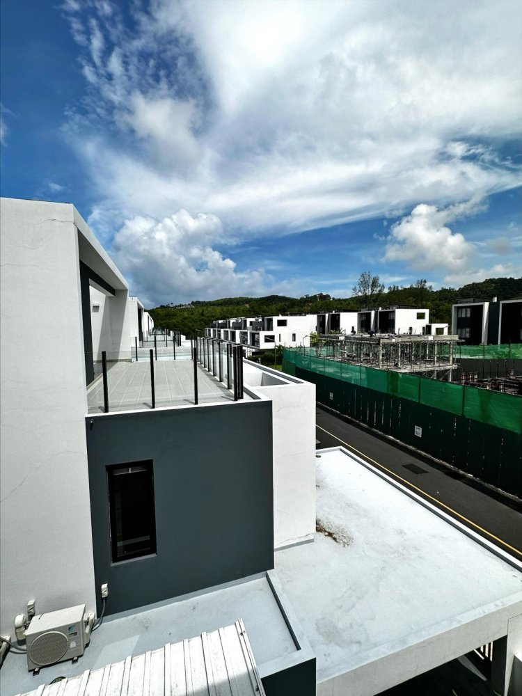 Property image - full photo 24