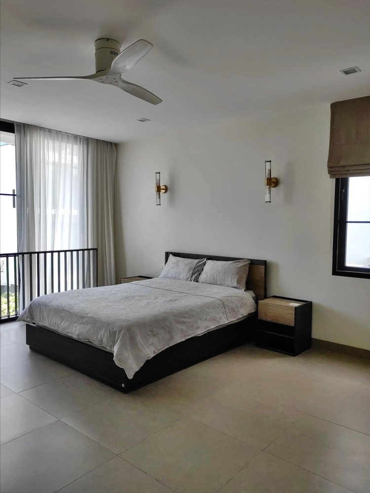 Property image - full photo 8