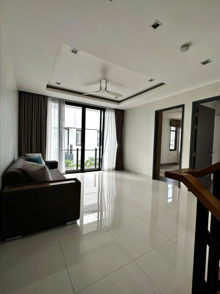Property image - full photo 7