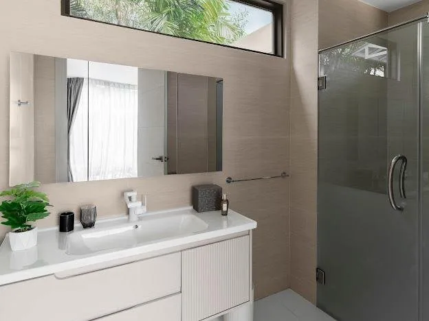 Property image - full photo 27