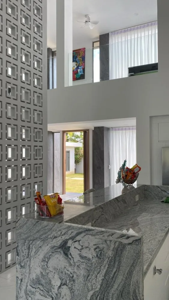 Property image - full photo 14