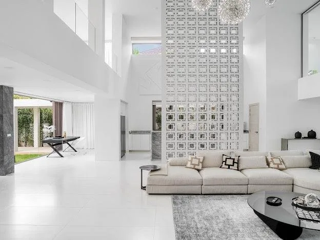Property image - full photo 6