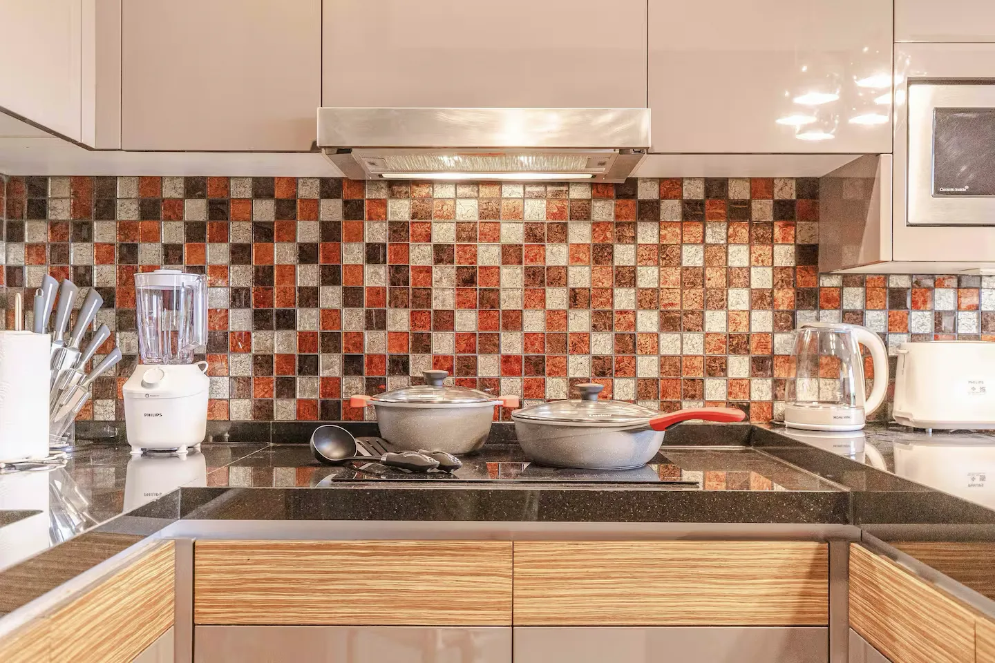 Property image - full photo 6