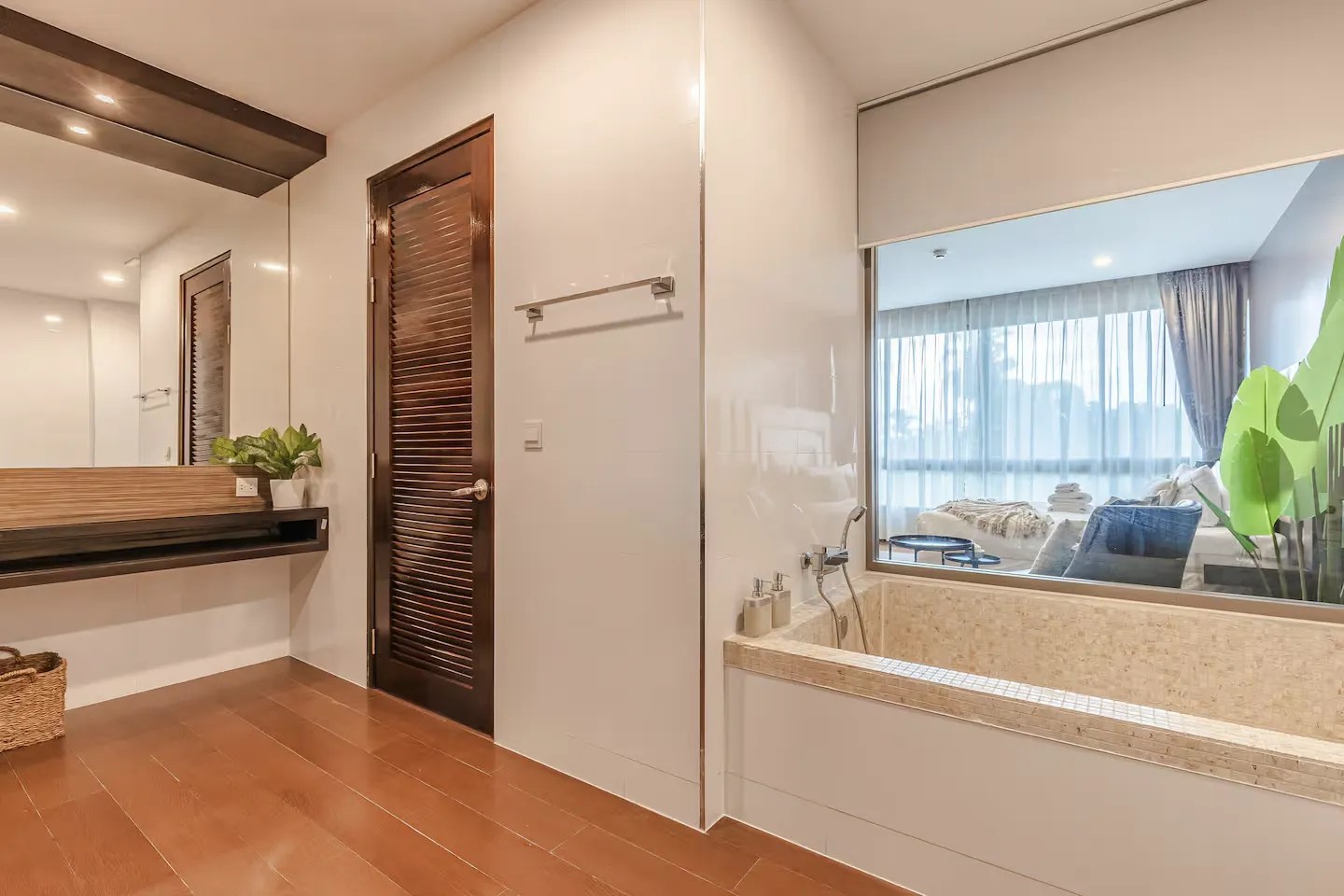 Property image - full photo 17