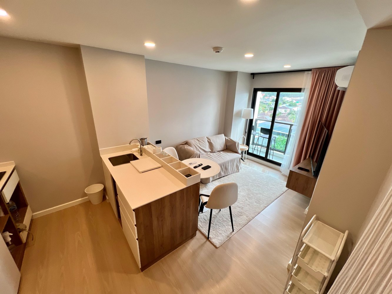 Property image - full photo 28
