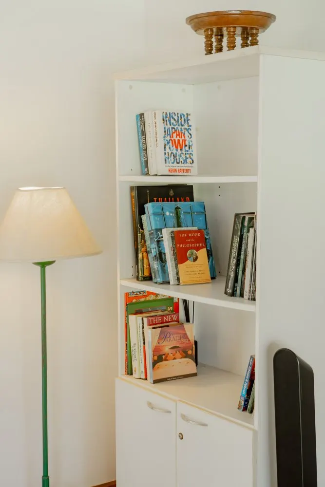 Property image - full photo 10