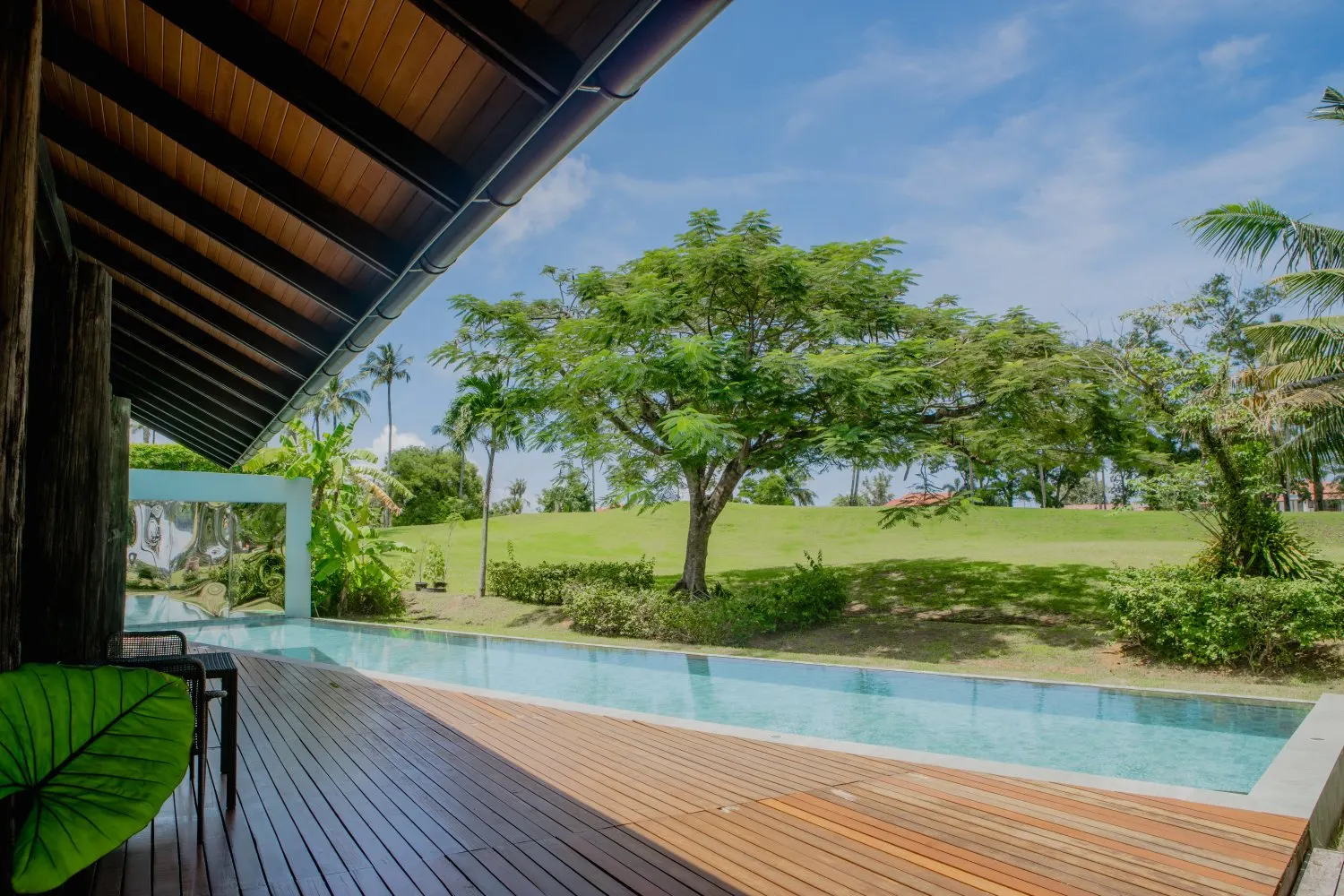 Property image - full photo 2