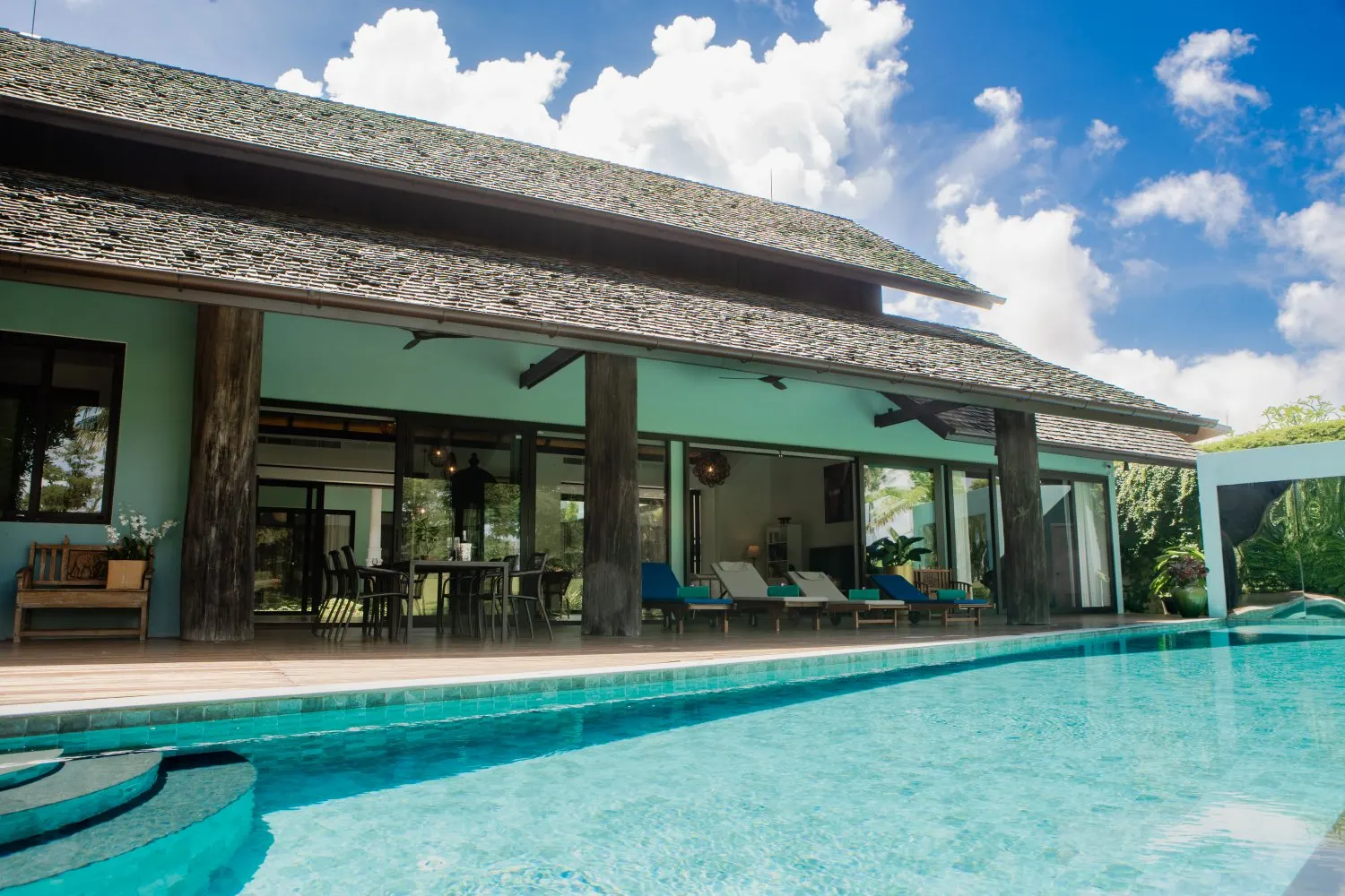 Property image - full photo 1