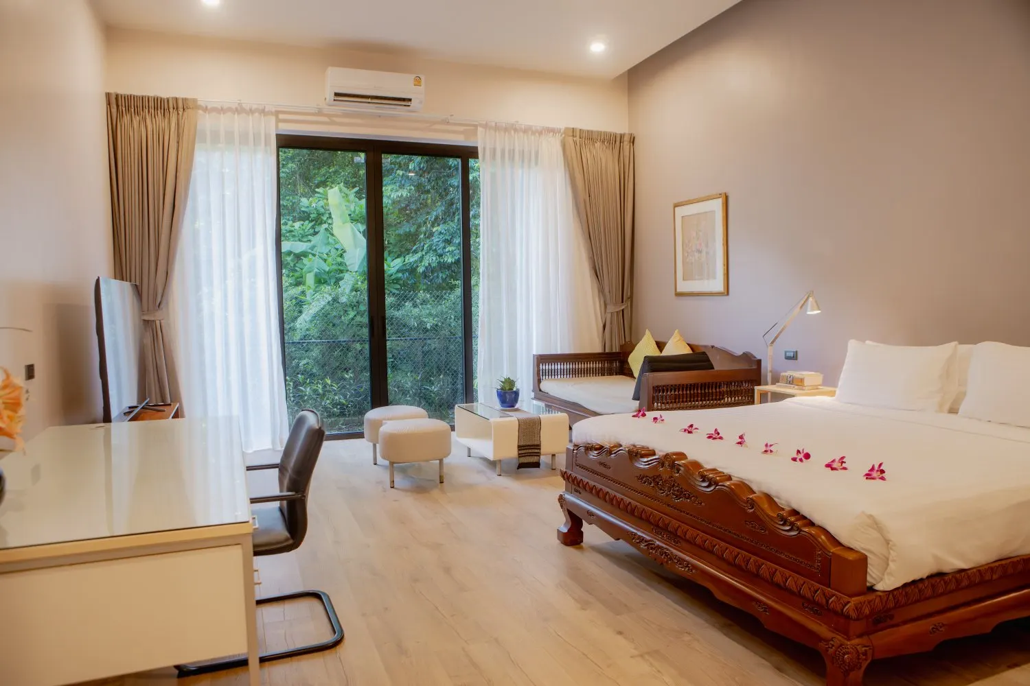 Property image - full photo 21